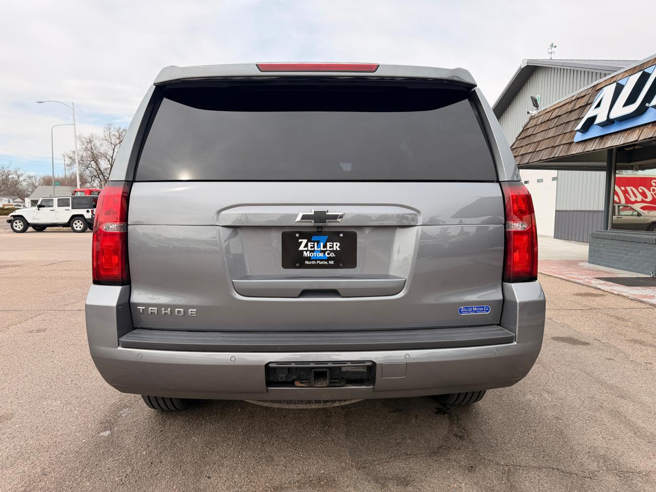 Chevrolet Tahoe 4WD 4dr LS 2019