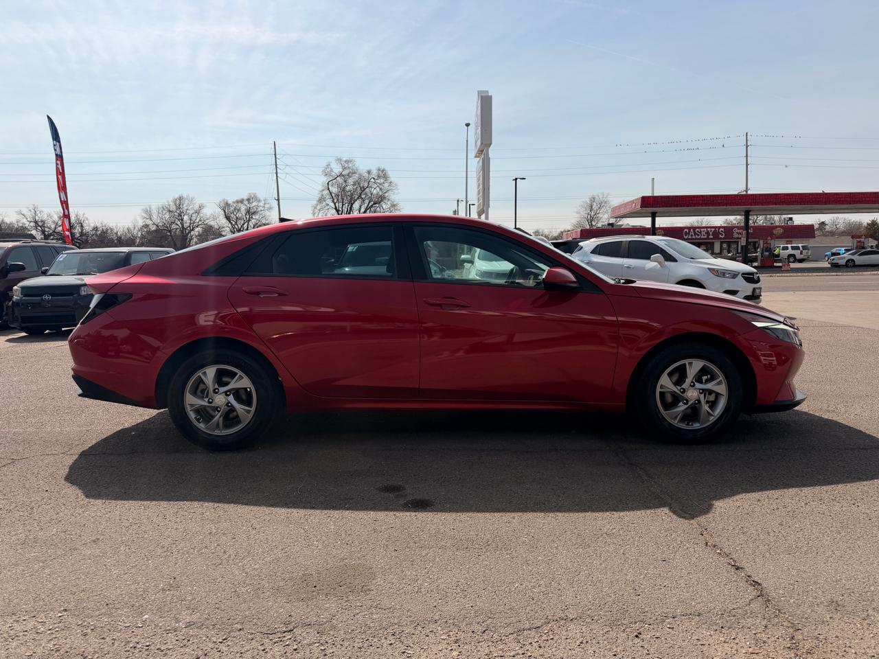 Hyundai Elantra SE IVT 2021