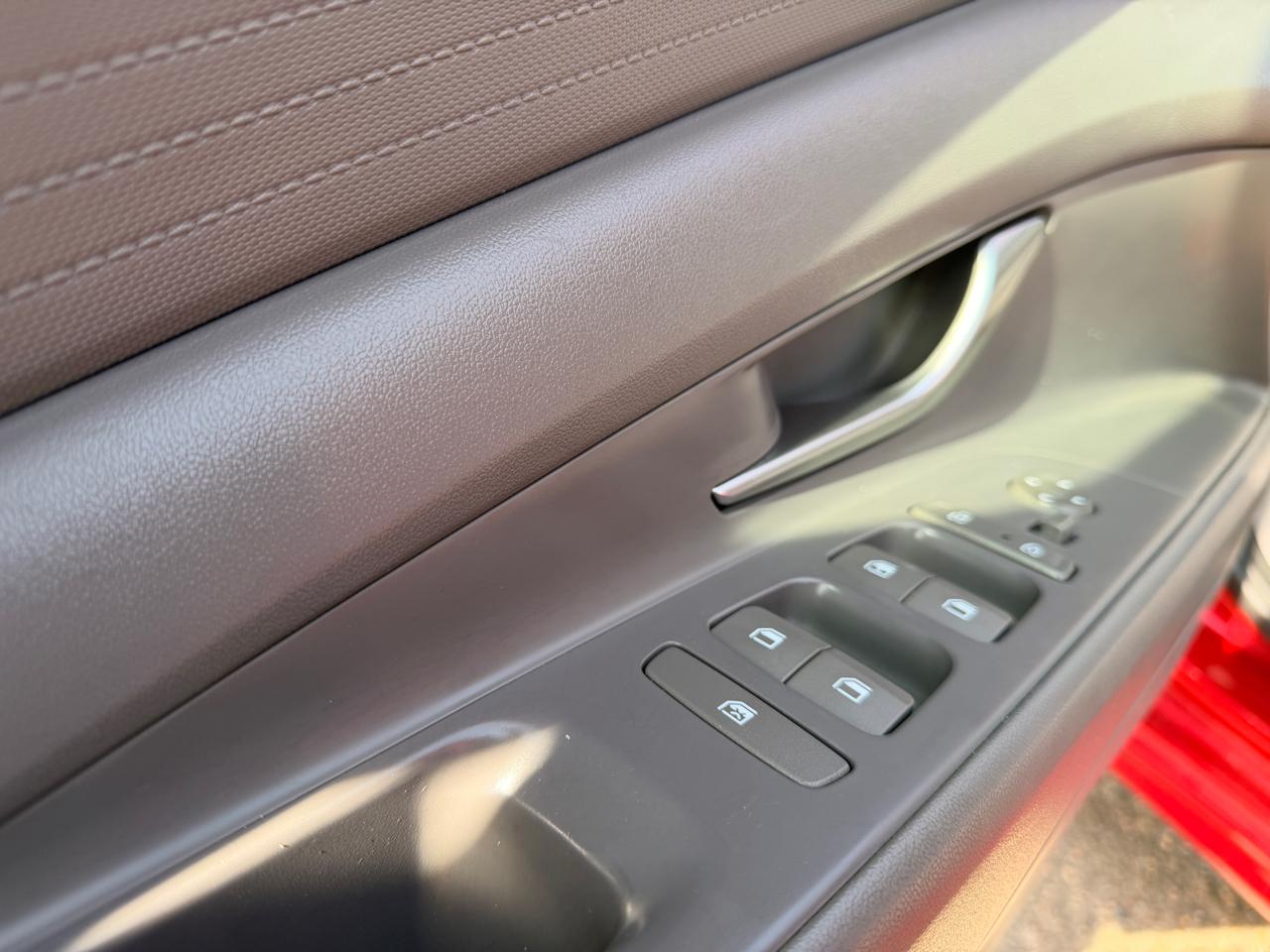 Hyundai Elantra SE IVT 2021