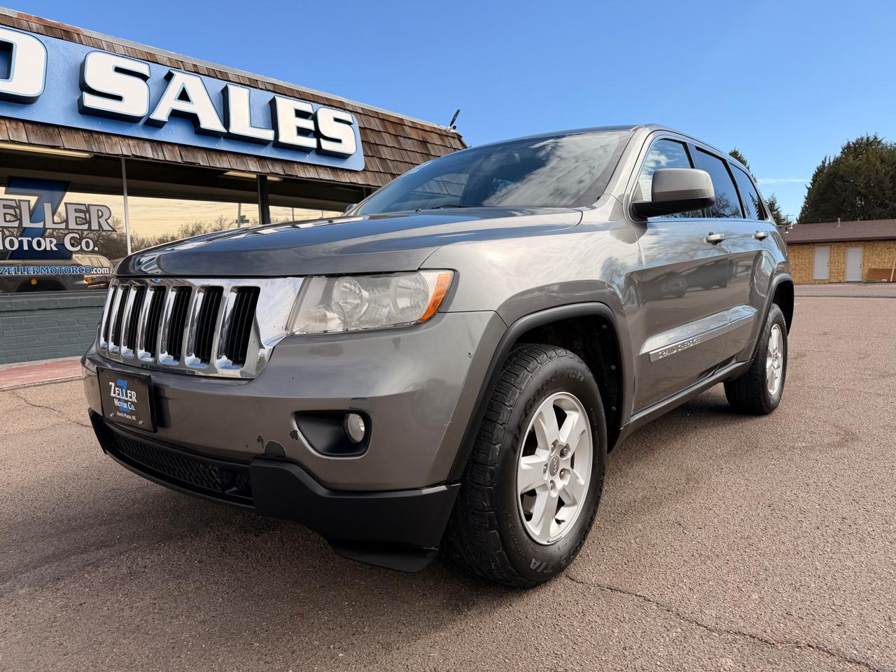 2012 Jeep Grand Cherokee 4WD 4dr Laredo