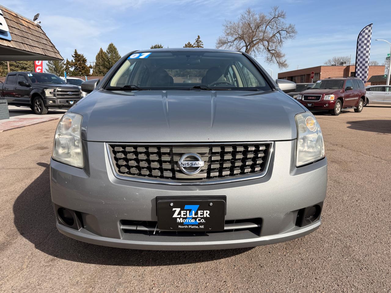 Nissan Sentra 4dr Sdn I4 CVT 2.0 S 2007