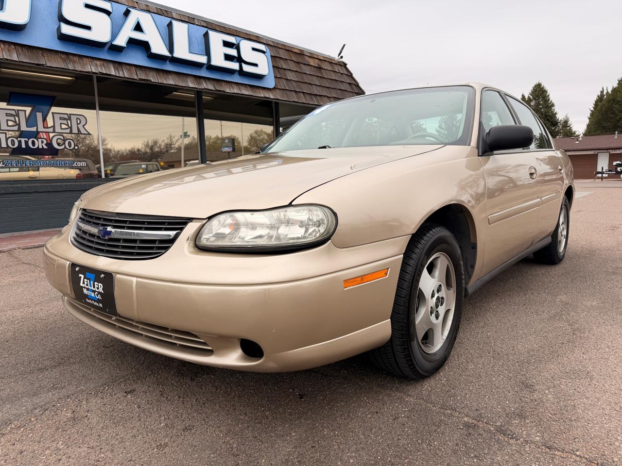 2004 Chevrolet Classic 4dr Sdn