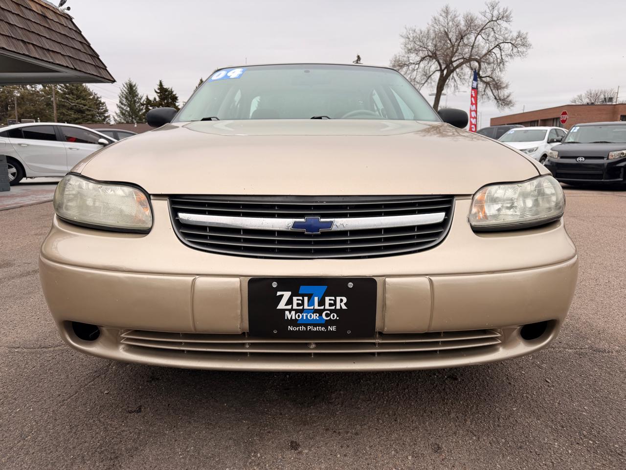 Chevrolet Classic 4dr Sdn 2004