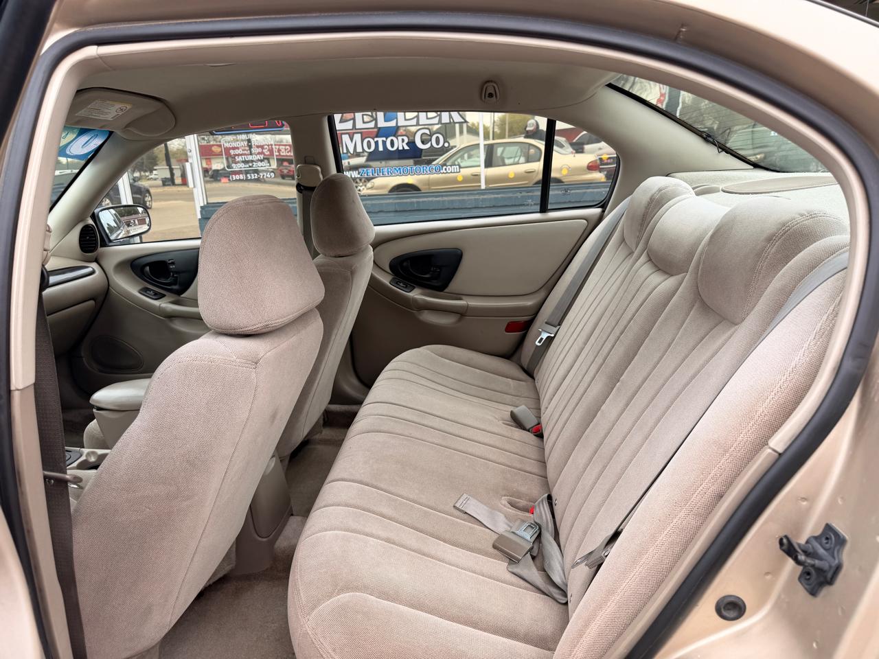 Chevrolet Classic 4dr Sdn 2004