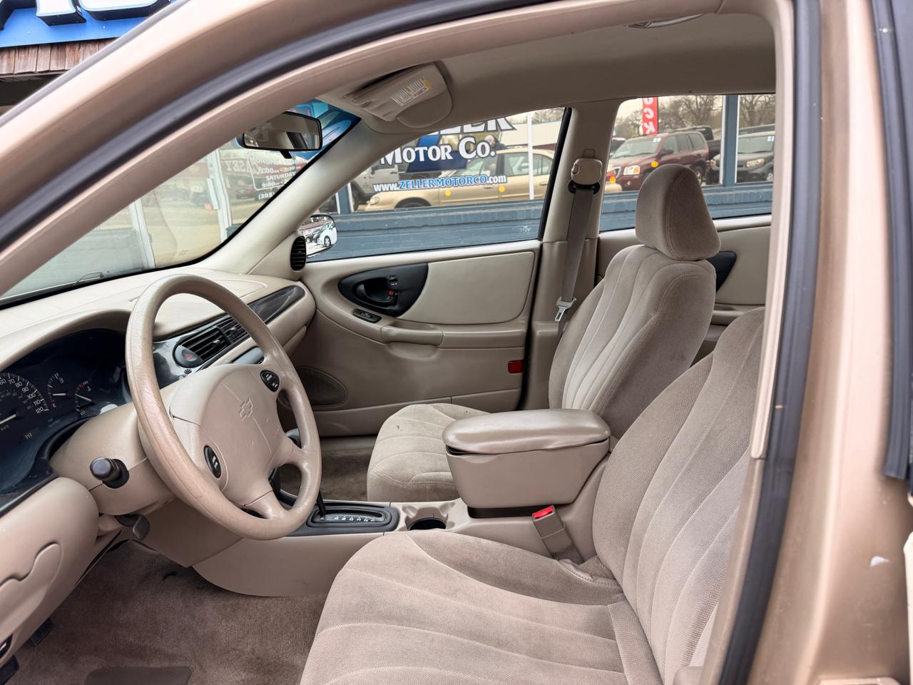 Chevrolet Classic 4dr Sdn 2004