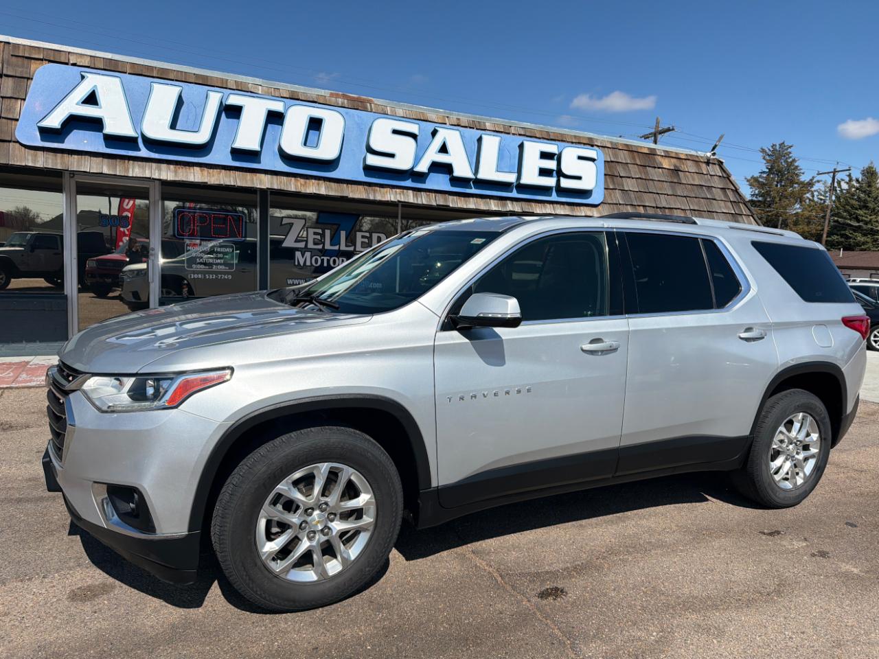 2018 Chevrolet Traverse FWD 4dr LT Cloth w/1LT