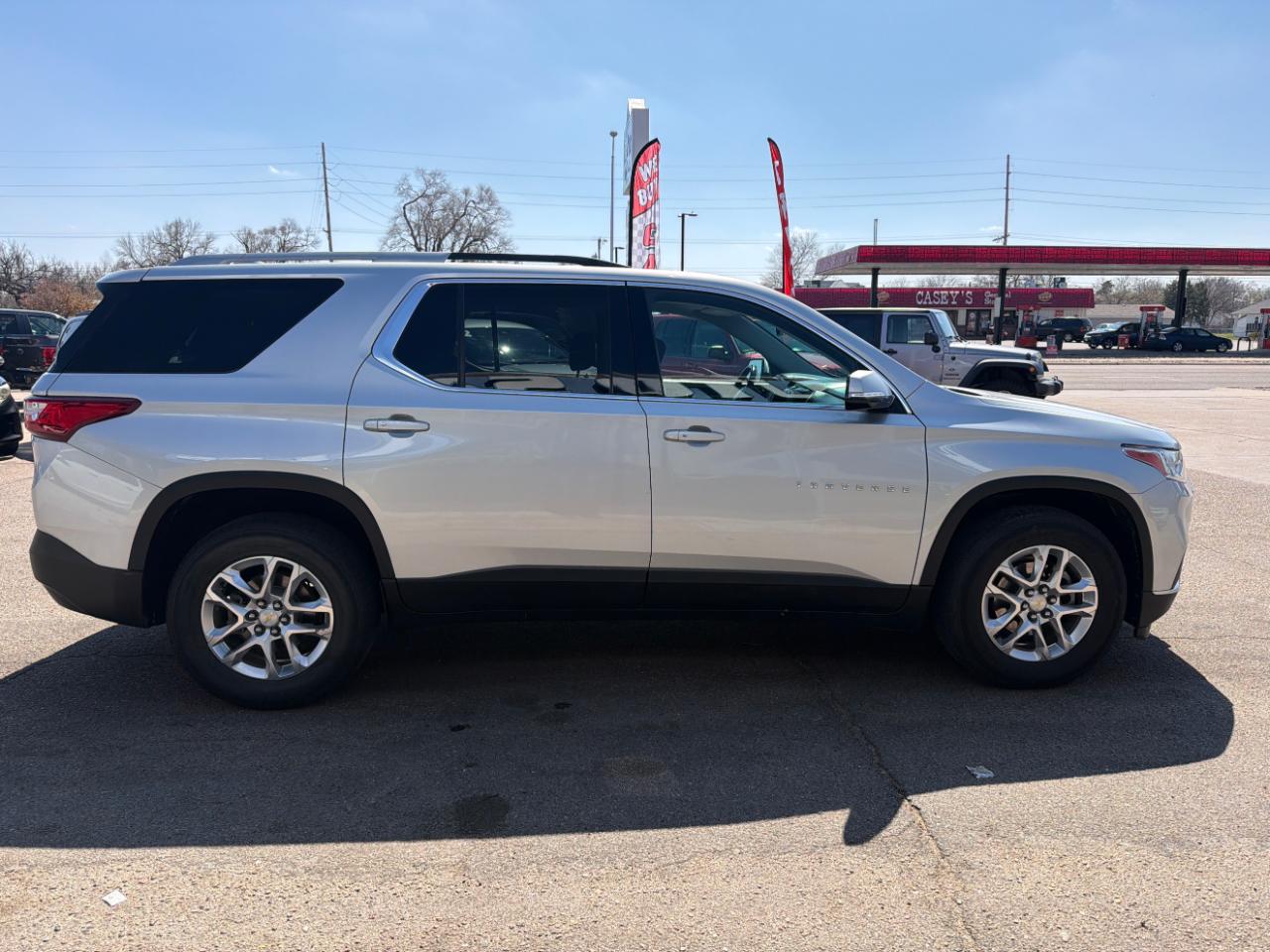 Chevrolet Traverse FWD 4dr LT Cloth w/1LT 2018