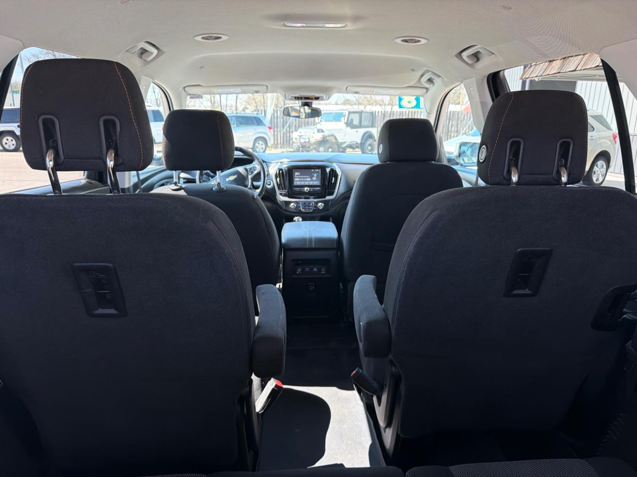 Chevrolet Traverse FWD 4dr LT Cloth w/1LT 2018