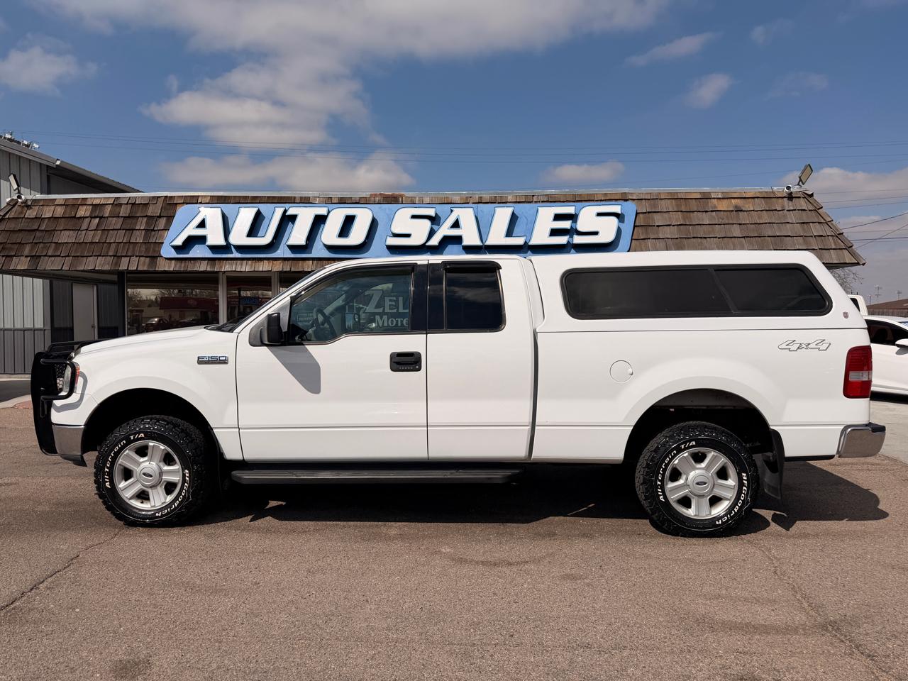 Ford F-150 Supercab 145" Lariat 4WD 2004