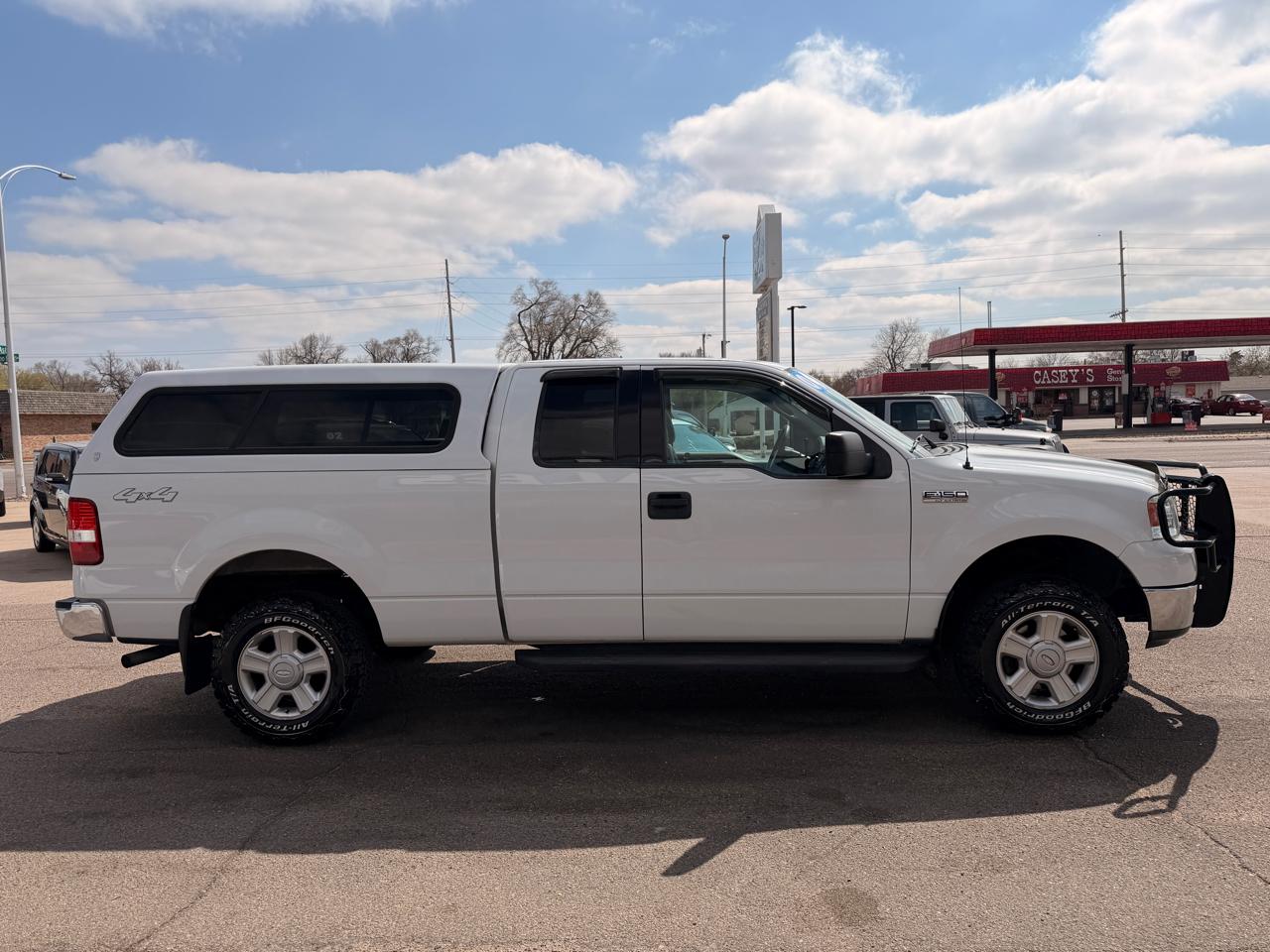 Ford F-150 Supercab 145" Lariat 4WD 2004