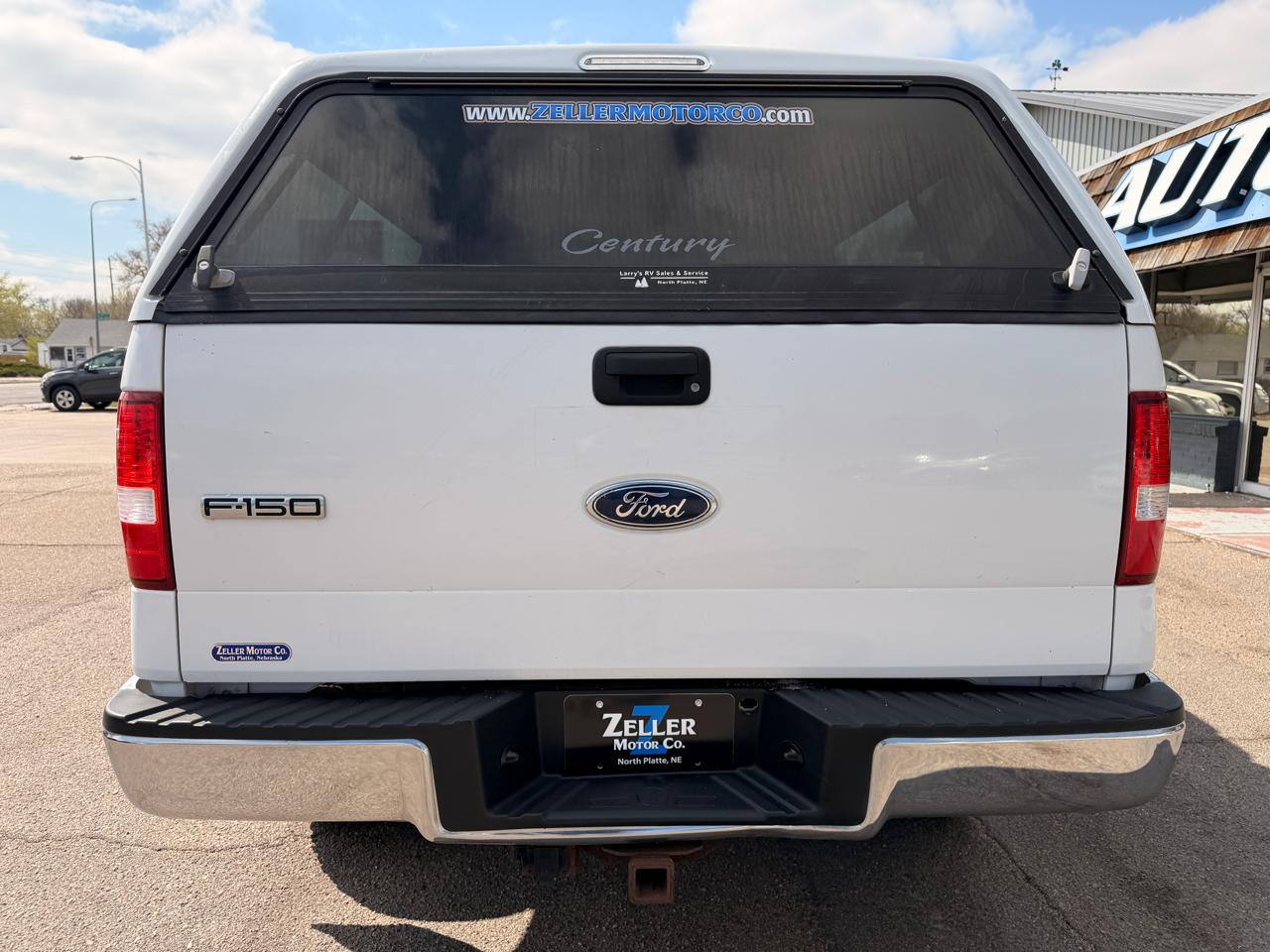 Ford F-150 Supercab 145" Lariat 4WD 2004