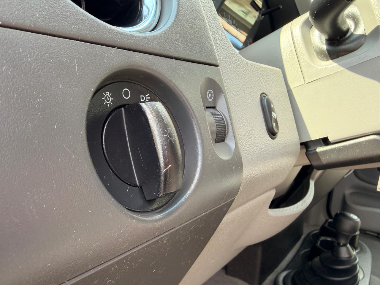 Ford F-150 Supercab 145" Lariat 4WD 2004