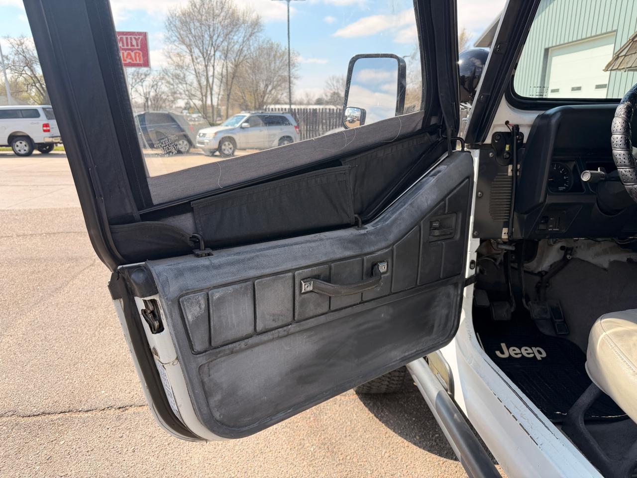 Jeep Wrangler 2dr S 1995