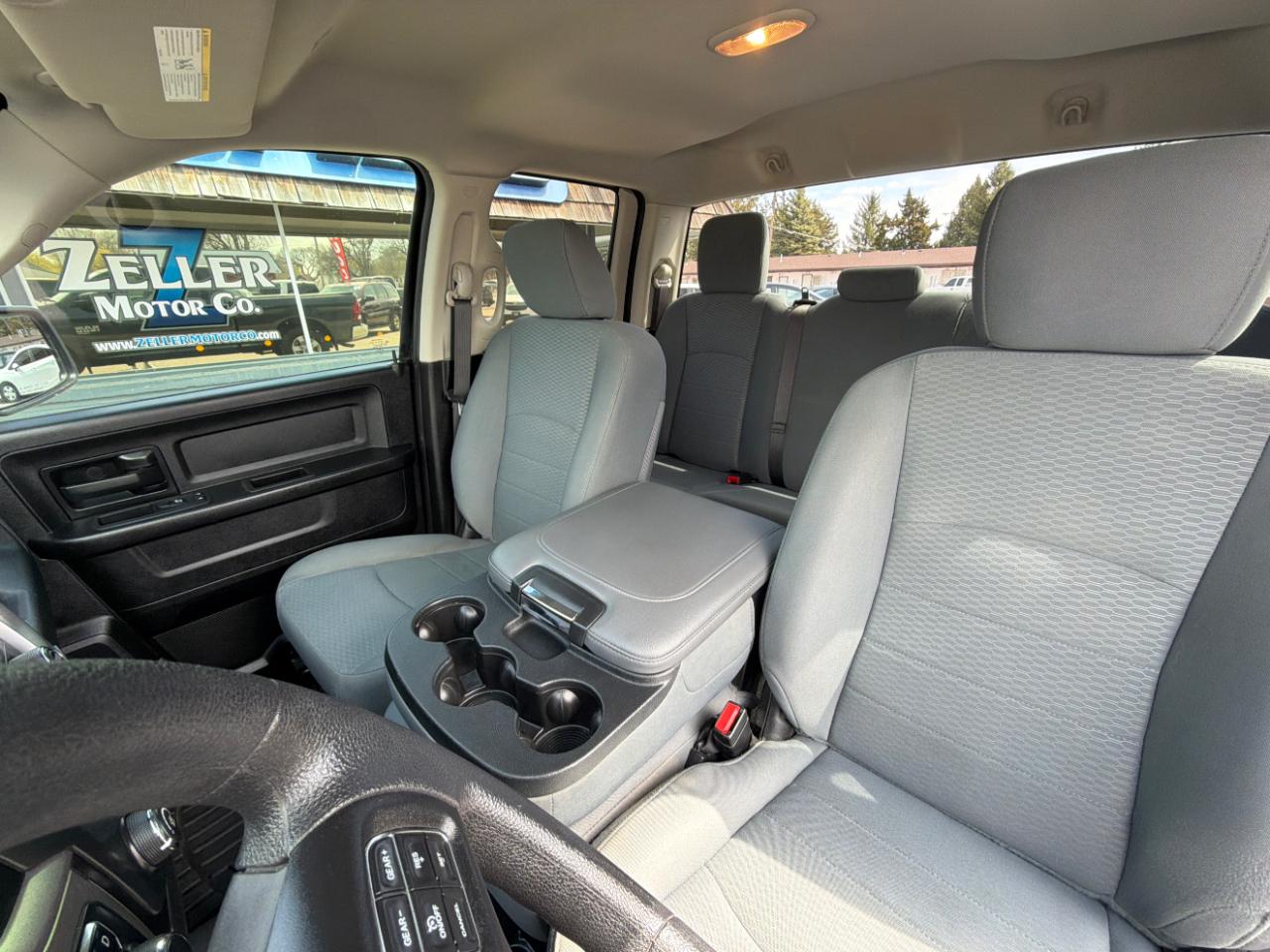 RAM 1500 Classic Tradesman 4x2 Quad Cab 6'4" Box 2019