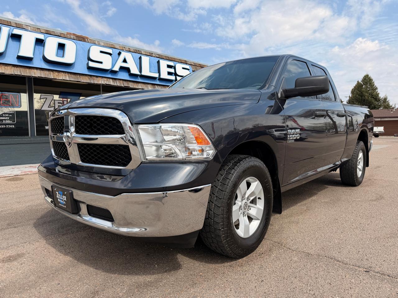 RAM 1500 Classic Tradesman 4x2 Quad Cab 6'4" Box 2019