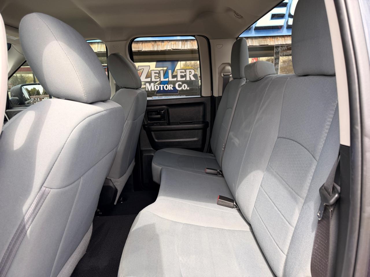 RAM 1500 Classic Tradesman 4x2 Quad Cab 6'4" Box 2019