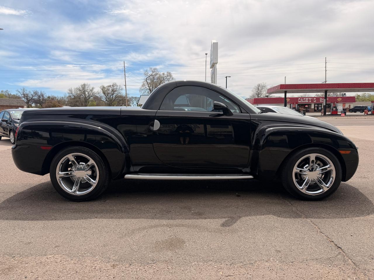 Chevrolet SSR Reg Cab 116.0" WB LS 2005