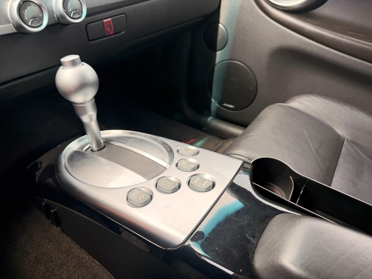 Chevrolet SSR Reg Cab 116.0" WB LS 2005