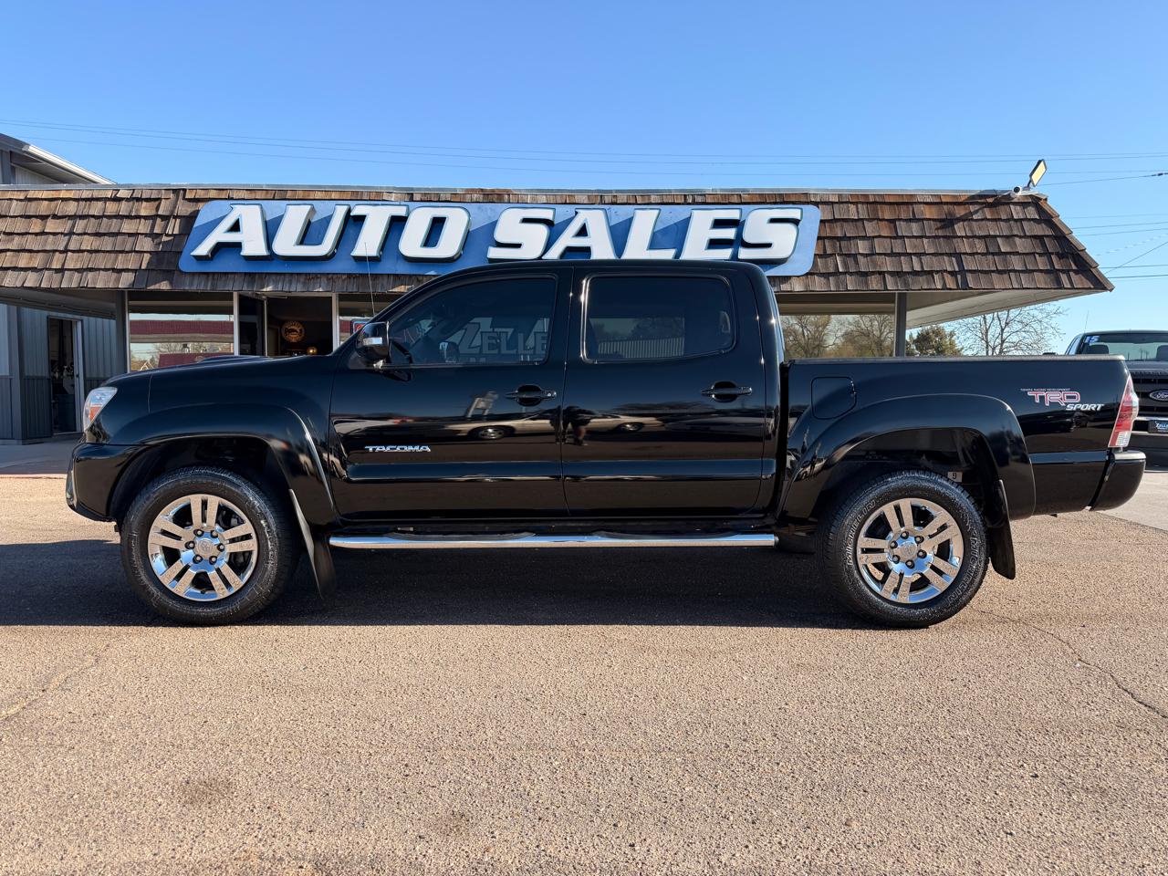 Toyota Tacoma 4WD Double Cab V6 MT (Natl) 2012