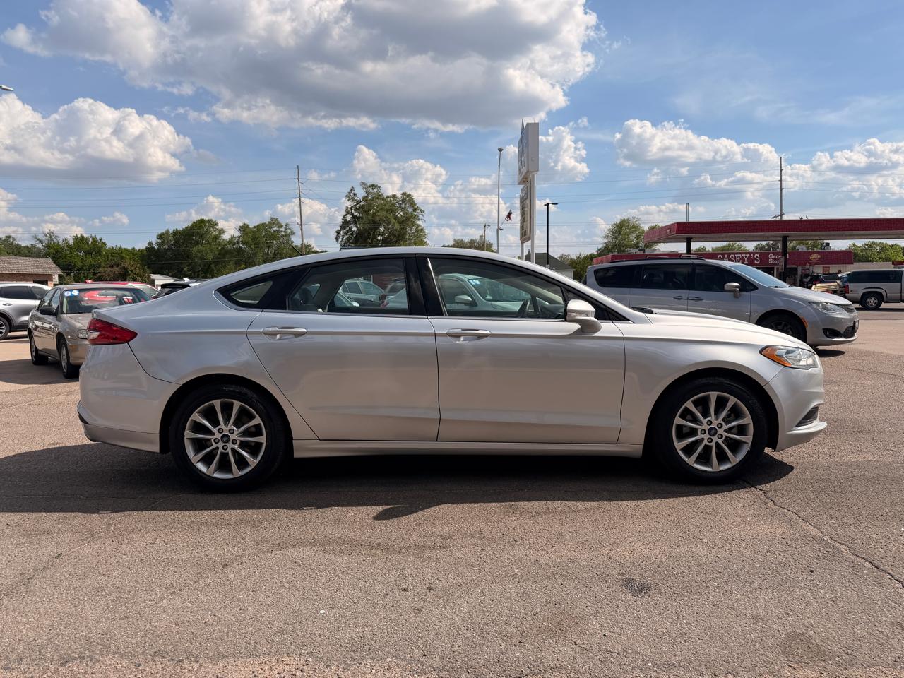 Ford Fusion SE FWD 2017