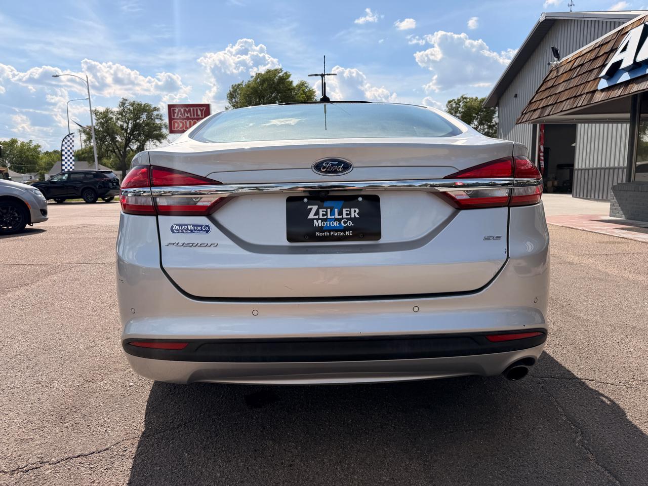 Ford Fusion SE FWD 2017