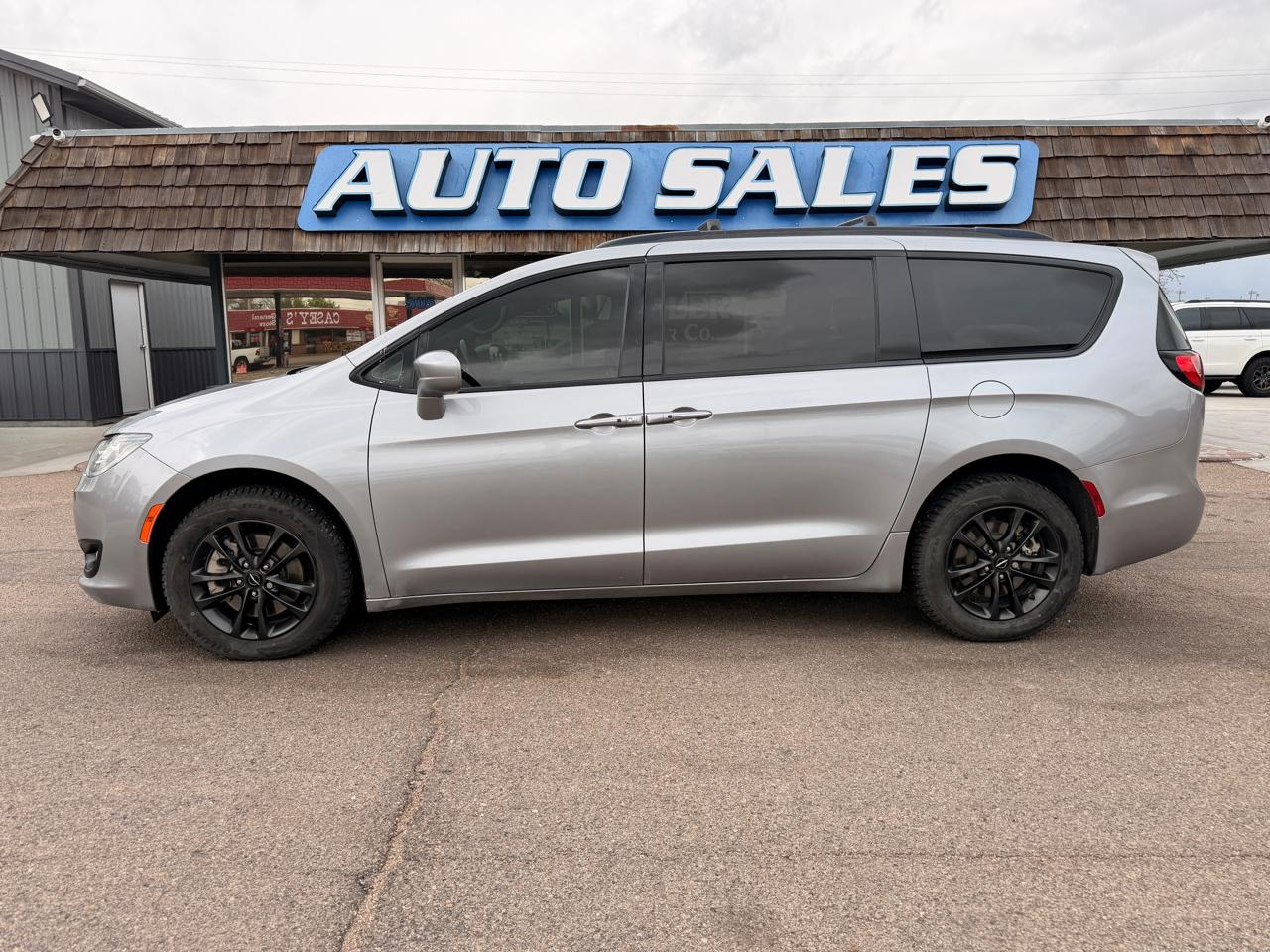 Chrysler Pacifica Launch Edition AWD 2020