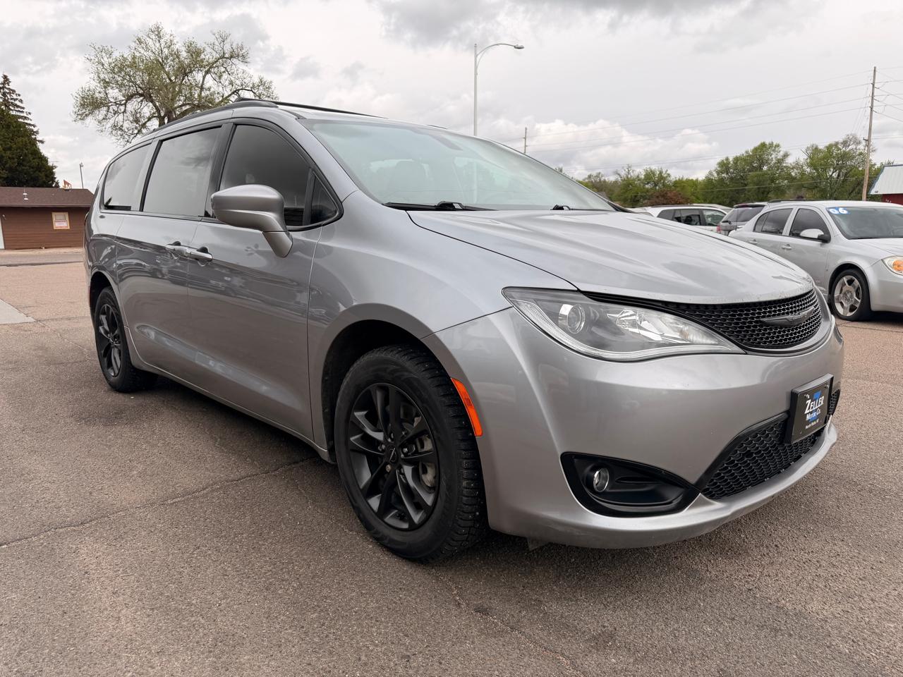 Chrysler Pacifica Launch Edition AWD 2020