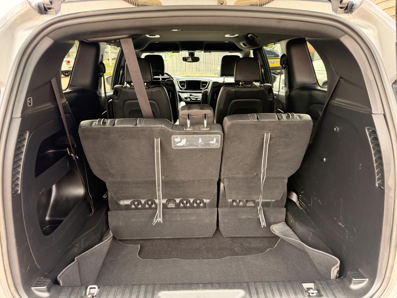 Chrysler Pacifica Launch Edition AWD 2020
