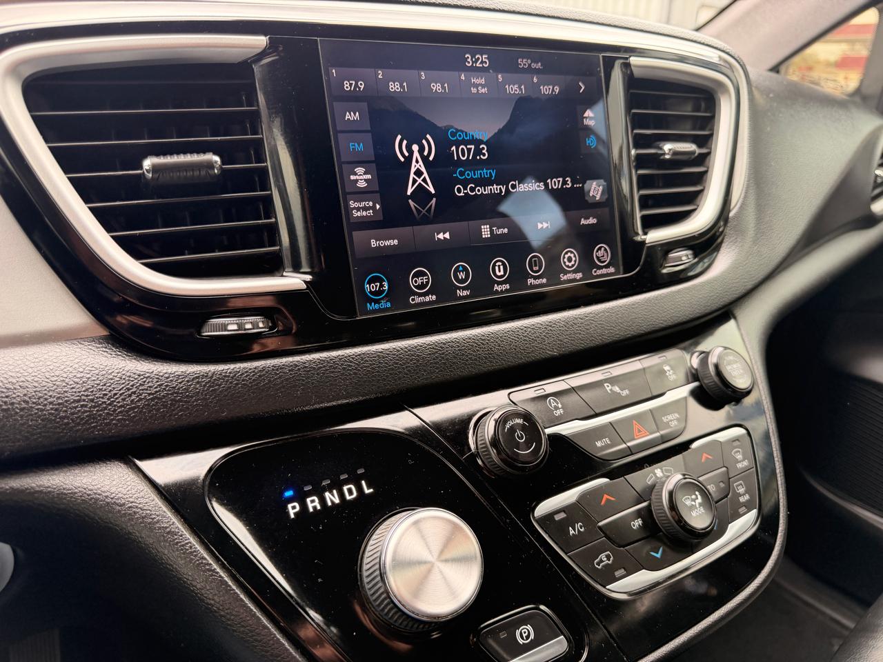 Chrysler Pacifica Launch Edition AWD 2020