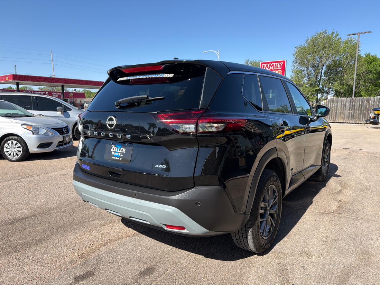 Nissan Rogue AWD S *Ltd Avail* 2023