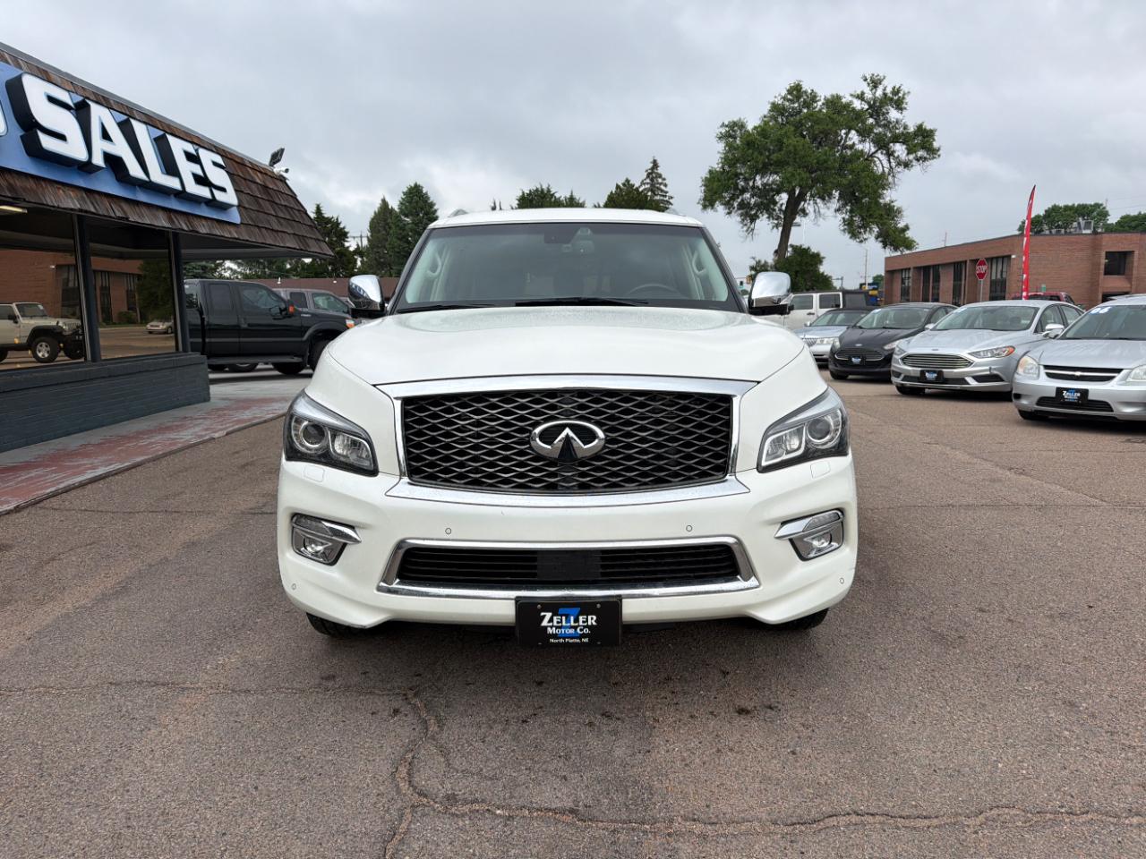 Infiniti QX80 4WD 4dr 2016