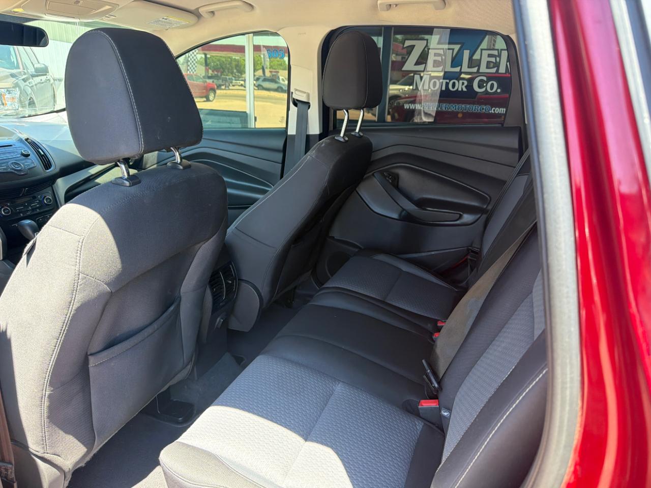 Ford Escape SE FWD 2017