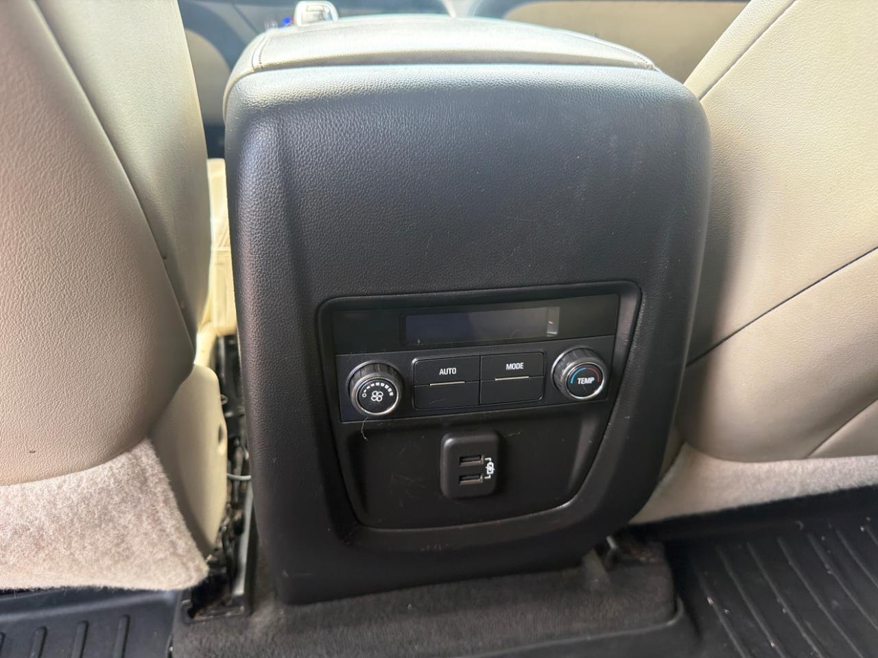 Buick Enclave AWD 4dr Essence 2019