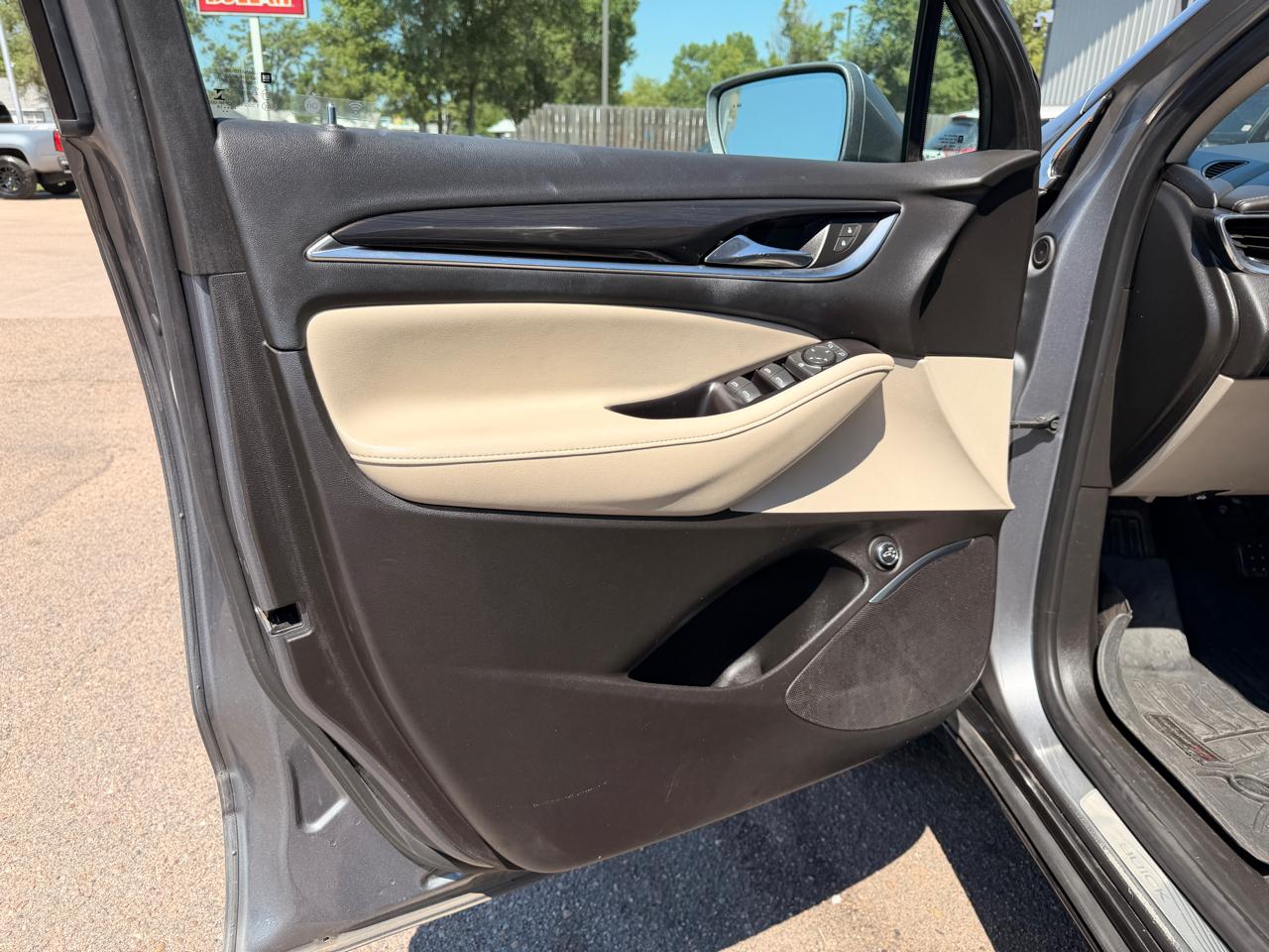 Buick Enclave AWD 4dr Essence 2019