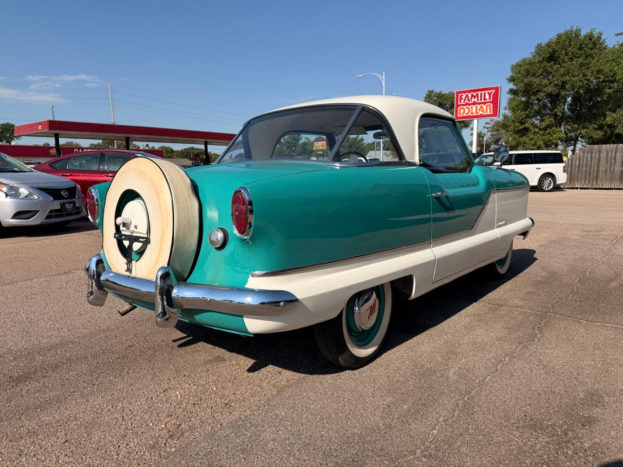 Nash Metropolitan  1957