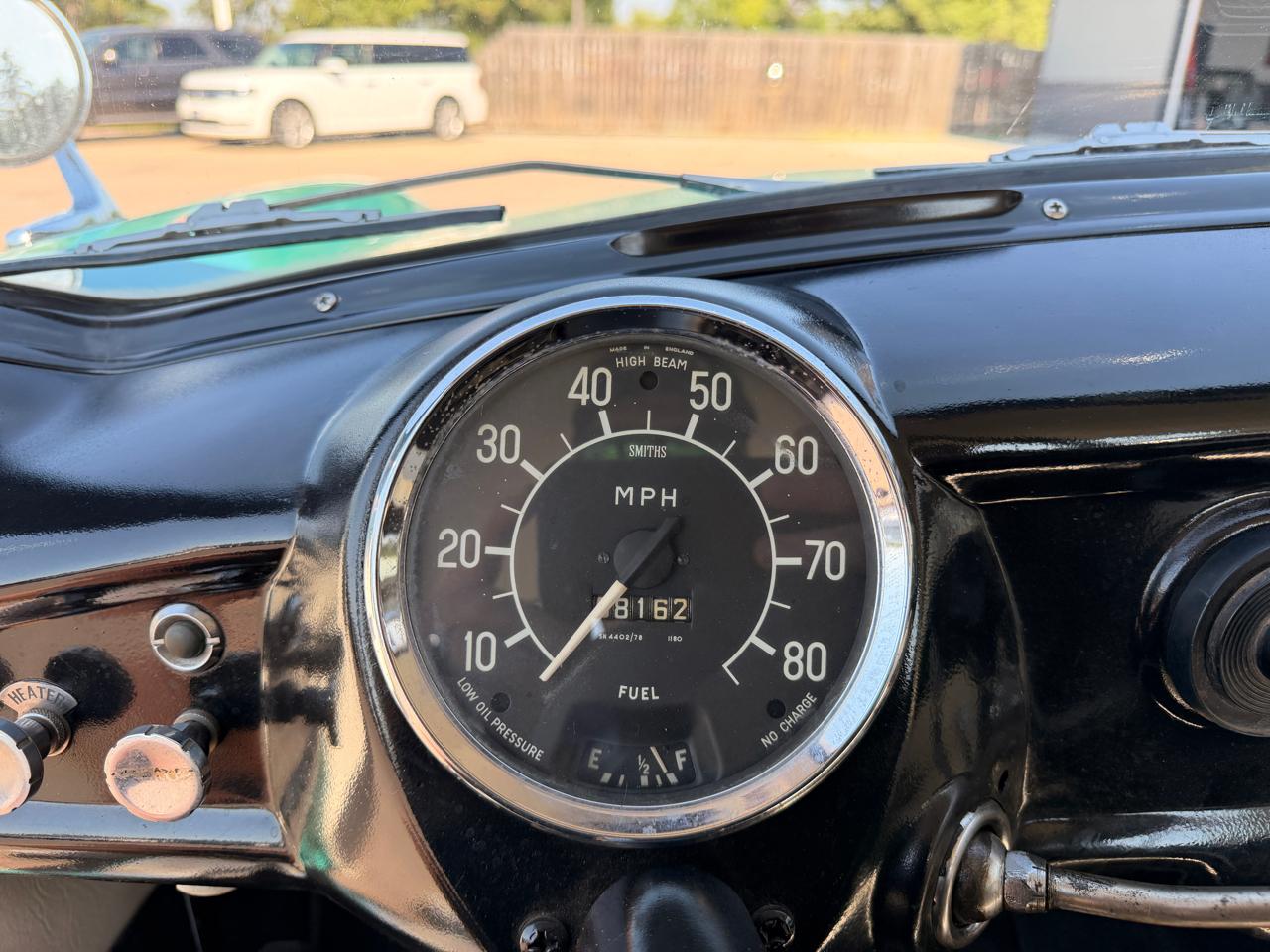 Nash Metropolitan  1957