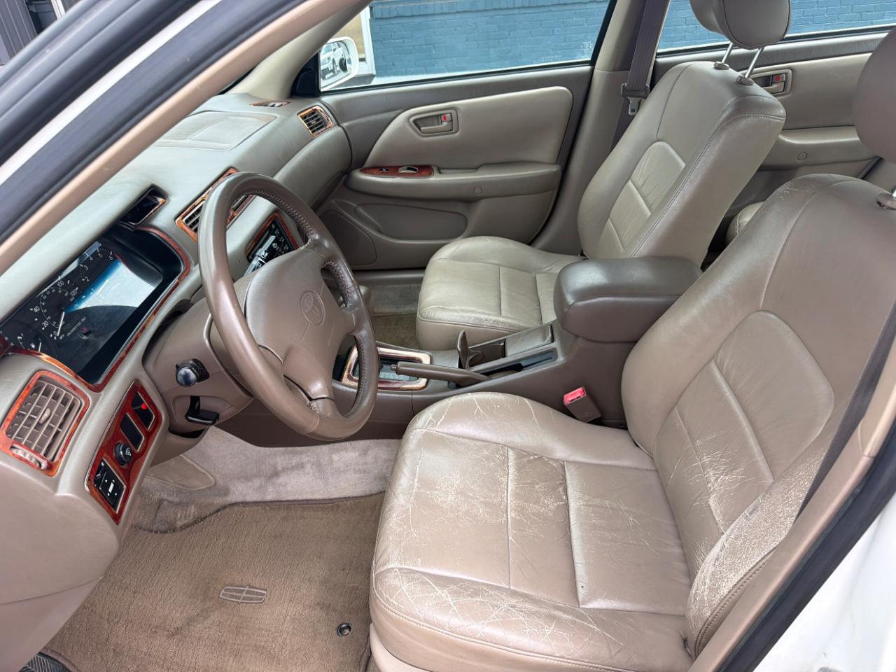 Toyota Camry 4dr Sdn XLE Auto 1999