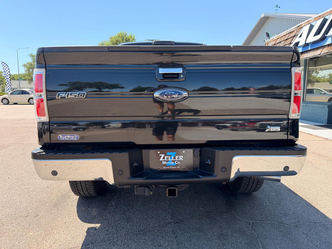 Ford F-150 4WD SuperCrew 145" Lariat 2010