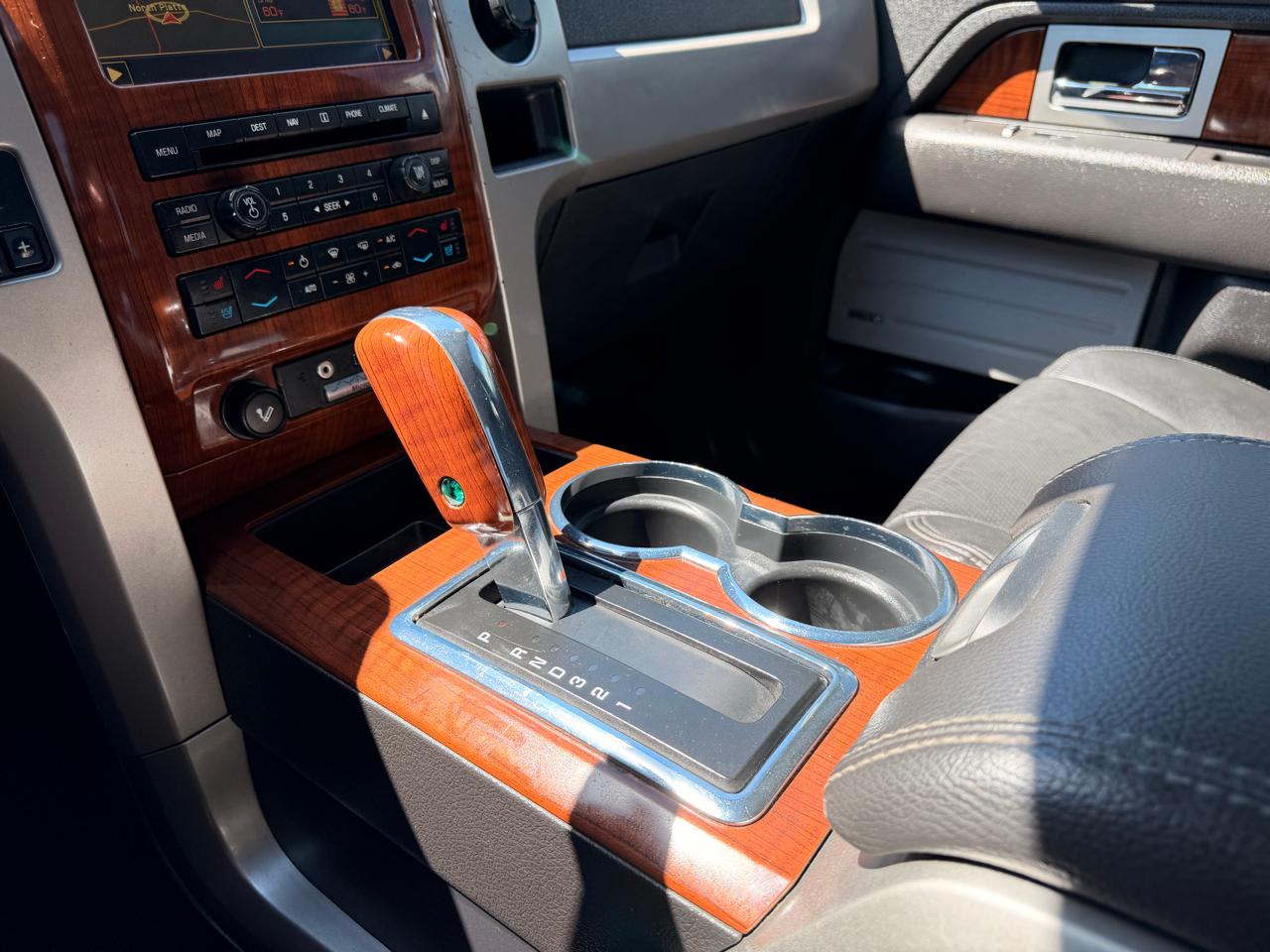 Ford F-150 4WD SuperCrew 145" Lariat 2010