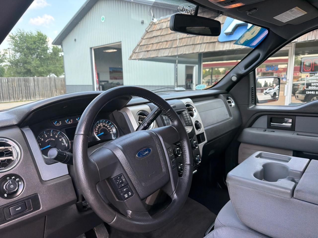 Ford F-150 4WD SuperCrew 139" XLT 2014
