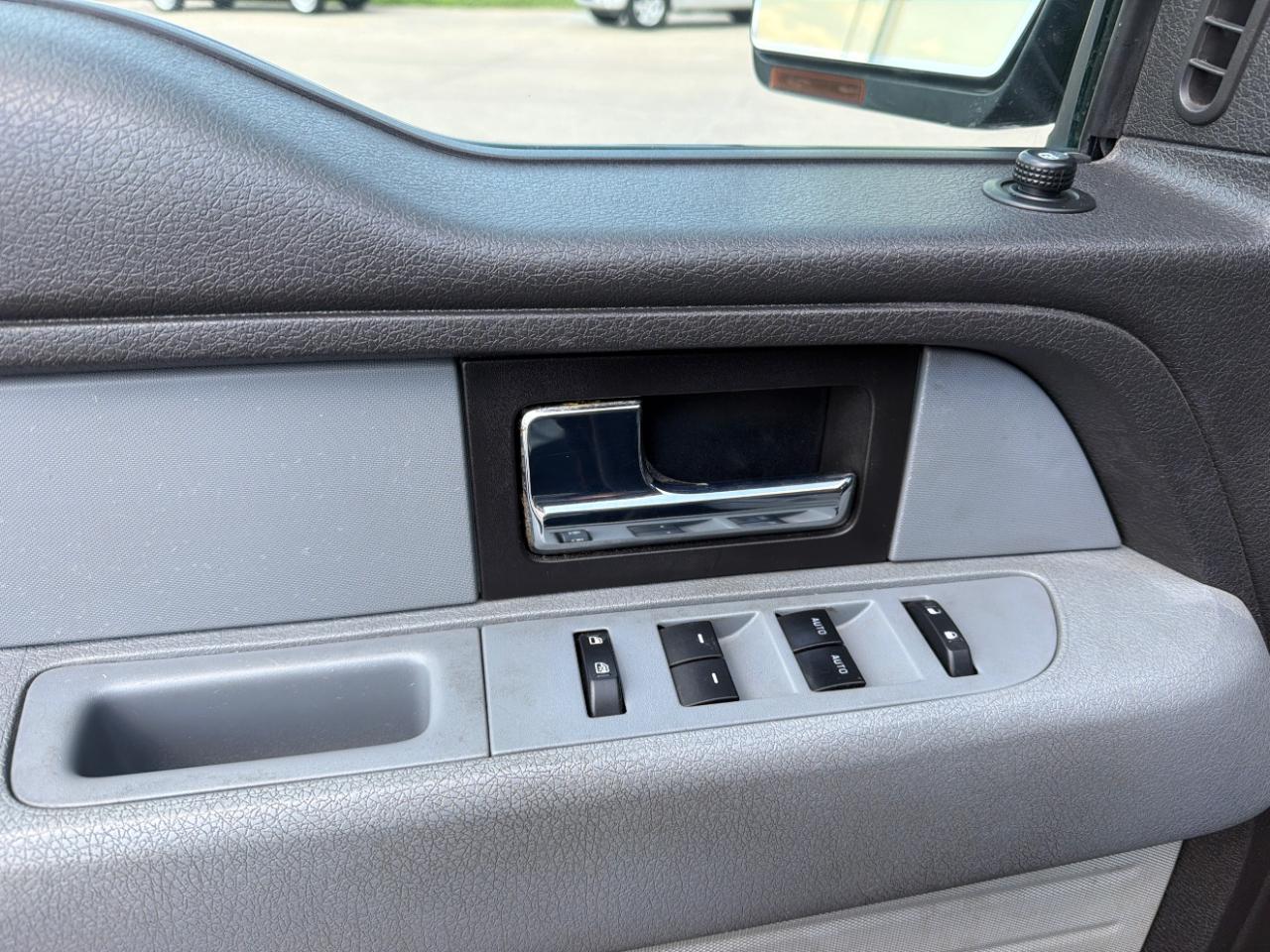 Ford F-150 4WD SuperCrew 139" XLT 2014