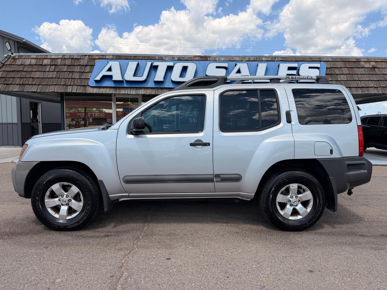 Nissan Xterra 4WD 4dr Auto S 2011