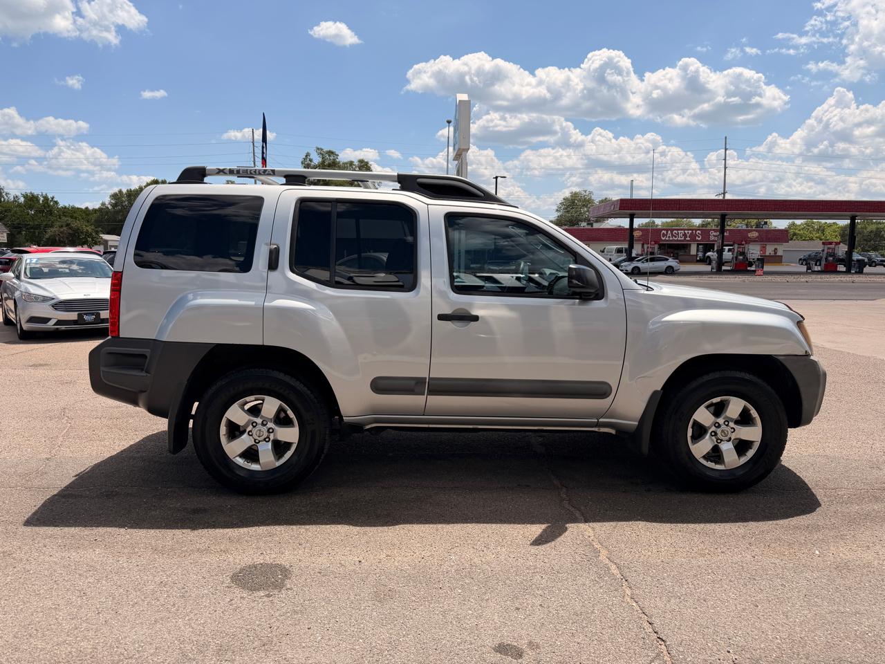 Nissan Xterra 4WD 4dr Auto S 2011