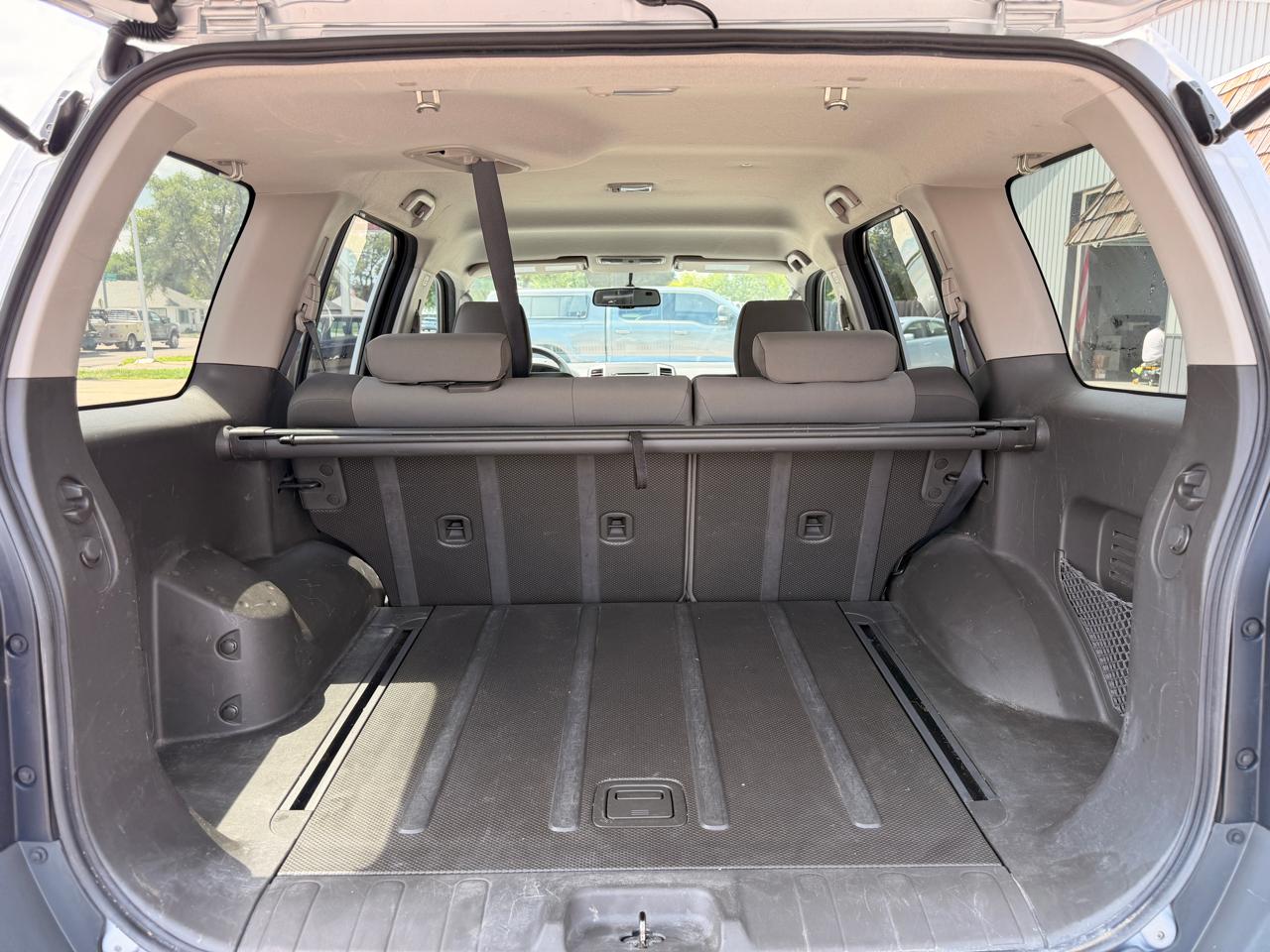 Nissan Xterra 4WD 4dr Auto S 2011