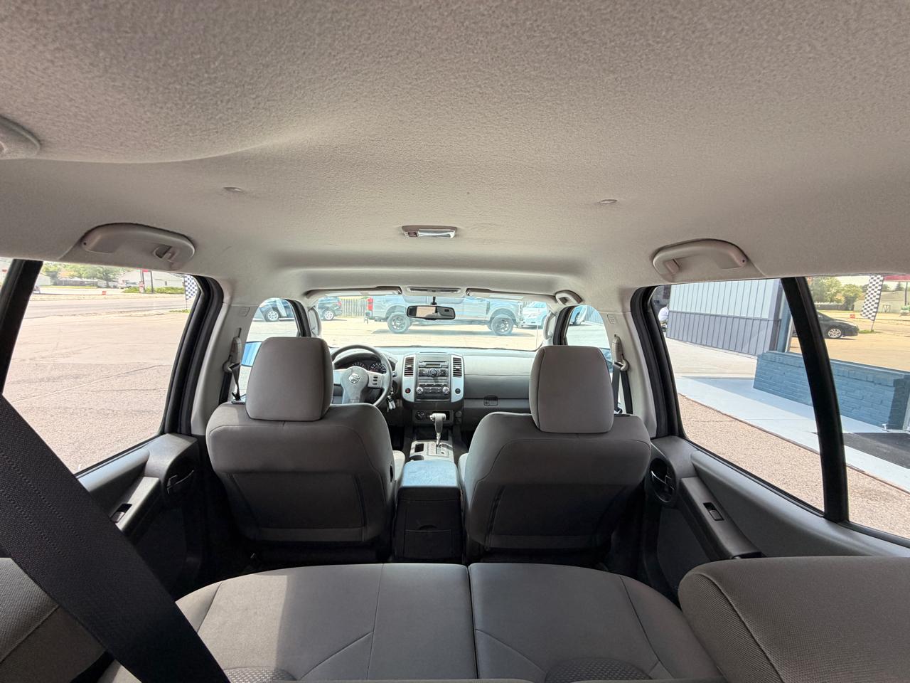 Nissan Xterra 4WD 4dr Auto S 2011