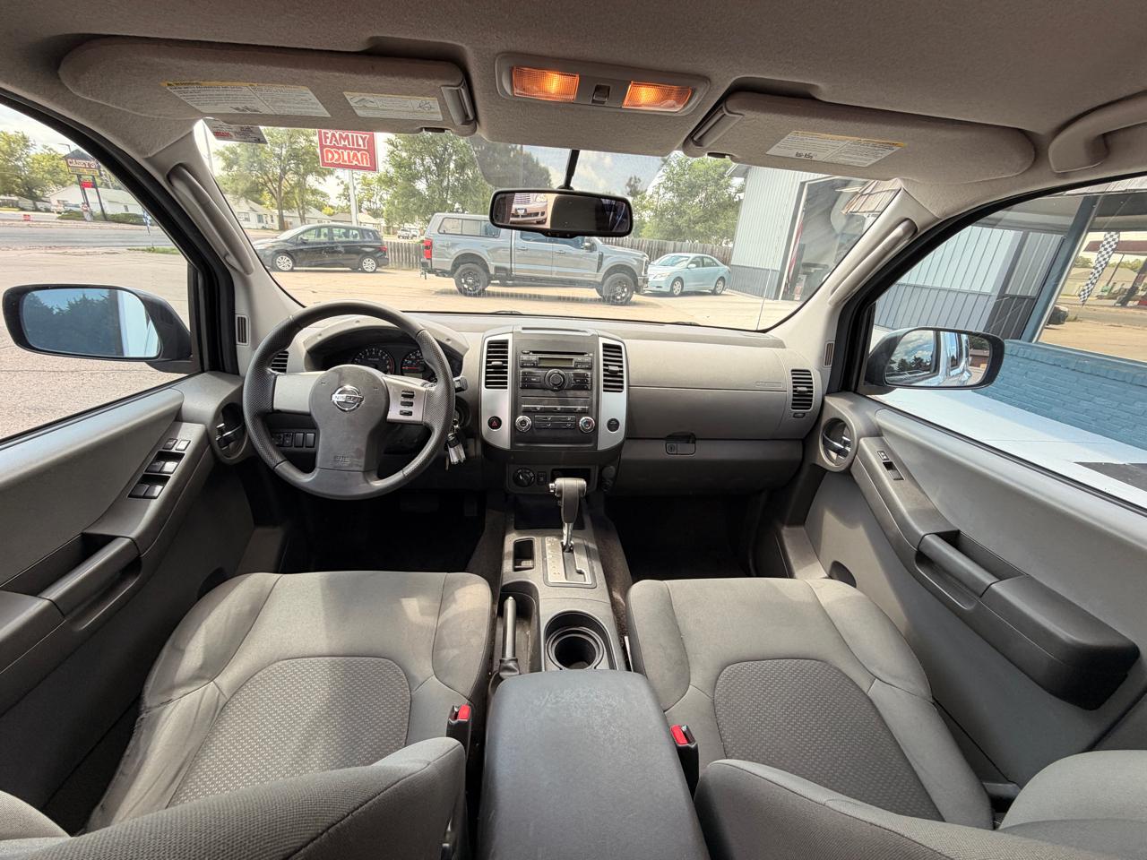 Nissan Xterra 4WD 4dr Auto S 2011