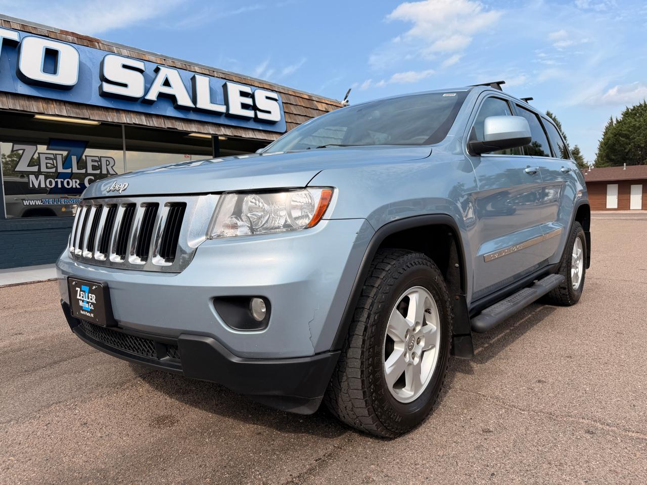 2012 Jeep Grand Cherokee 4WD 4dr Laredo