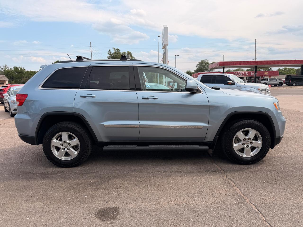 Jeep Grand Cherokee 4WD 4dr Laredo 2012