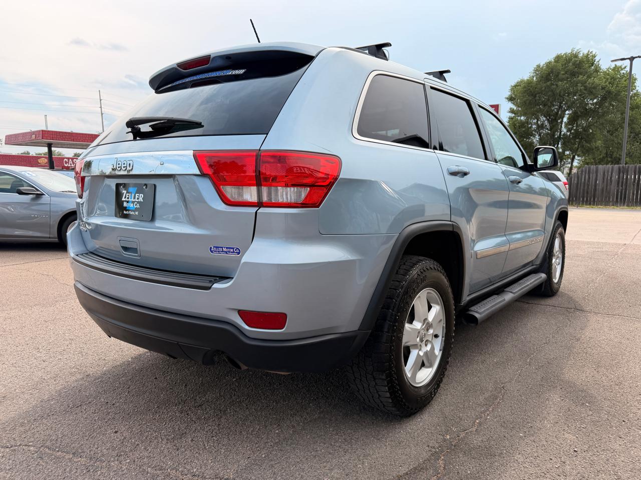 Jeep Grand Cherokee 4WD 4dr Laredo 2012