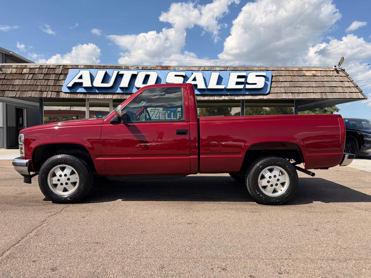 Chevrolet 1/2 Ton Pickups Fleetside 117.5" 4WD 1989